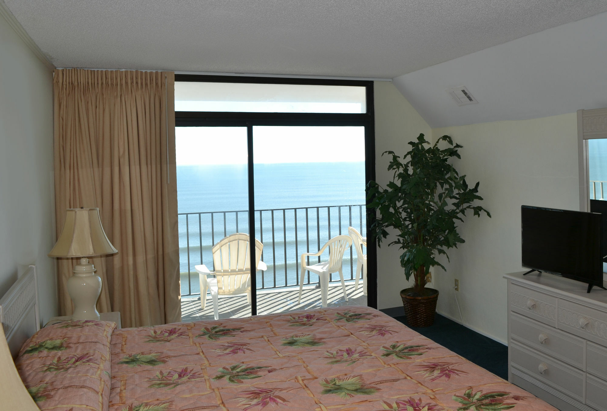 Ocean Towers Resort Atlantic Beach 외부 사진